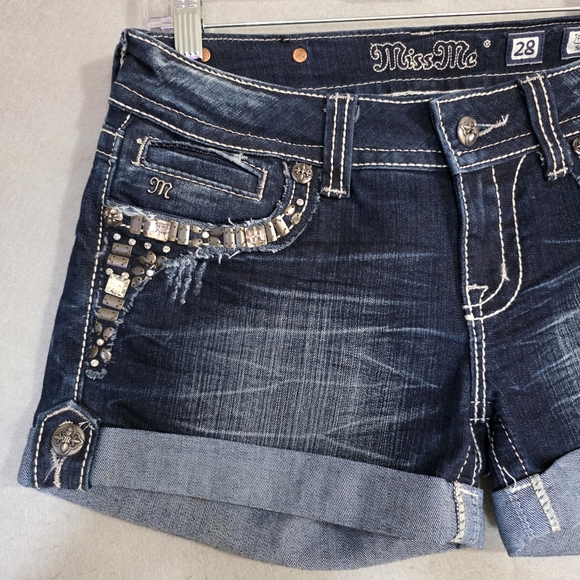 NWOT Miss Me Embellished Rhinestone Distressed Denim Shorts JP5703H Size 28 - Picture 7 of 11